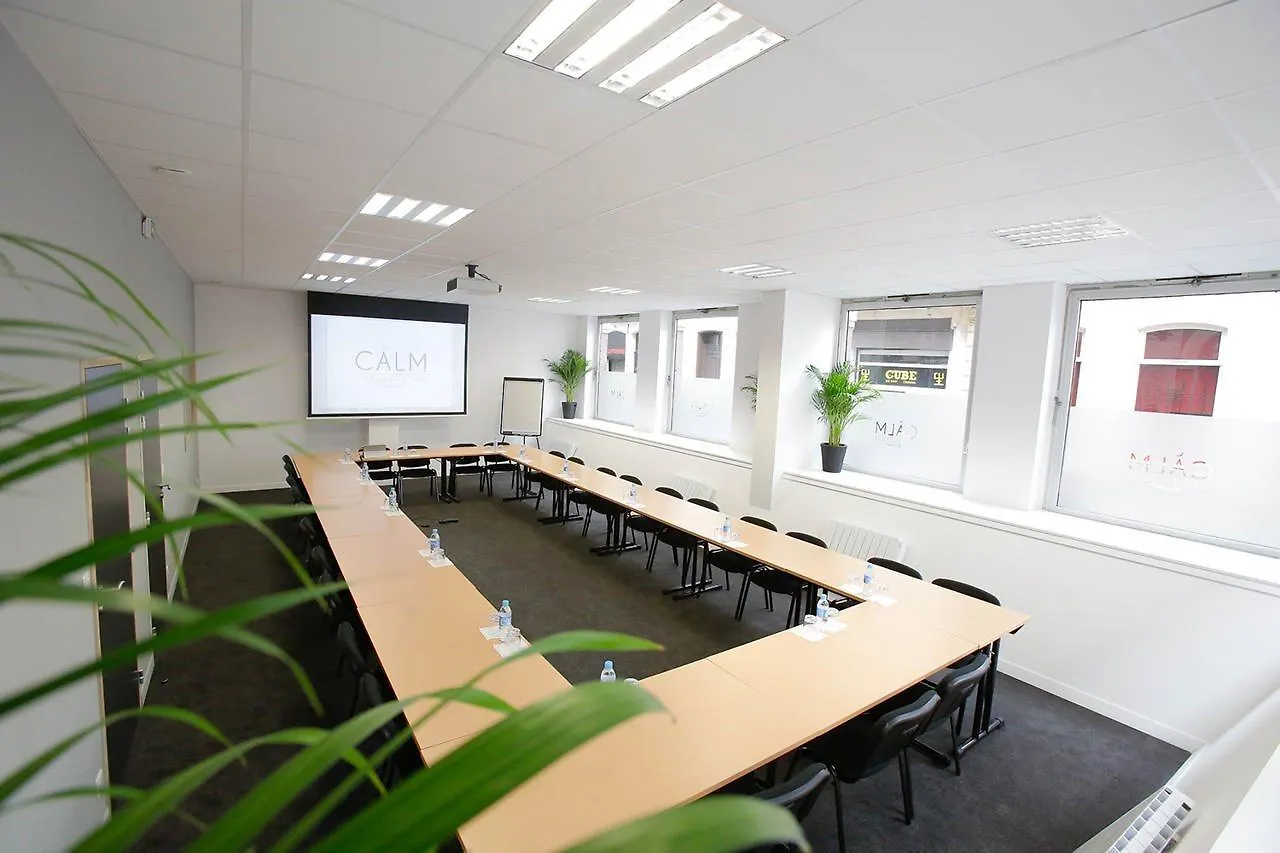 Hotel apartamentowy Calm Appart' & Hostel Lille