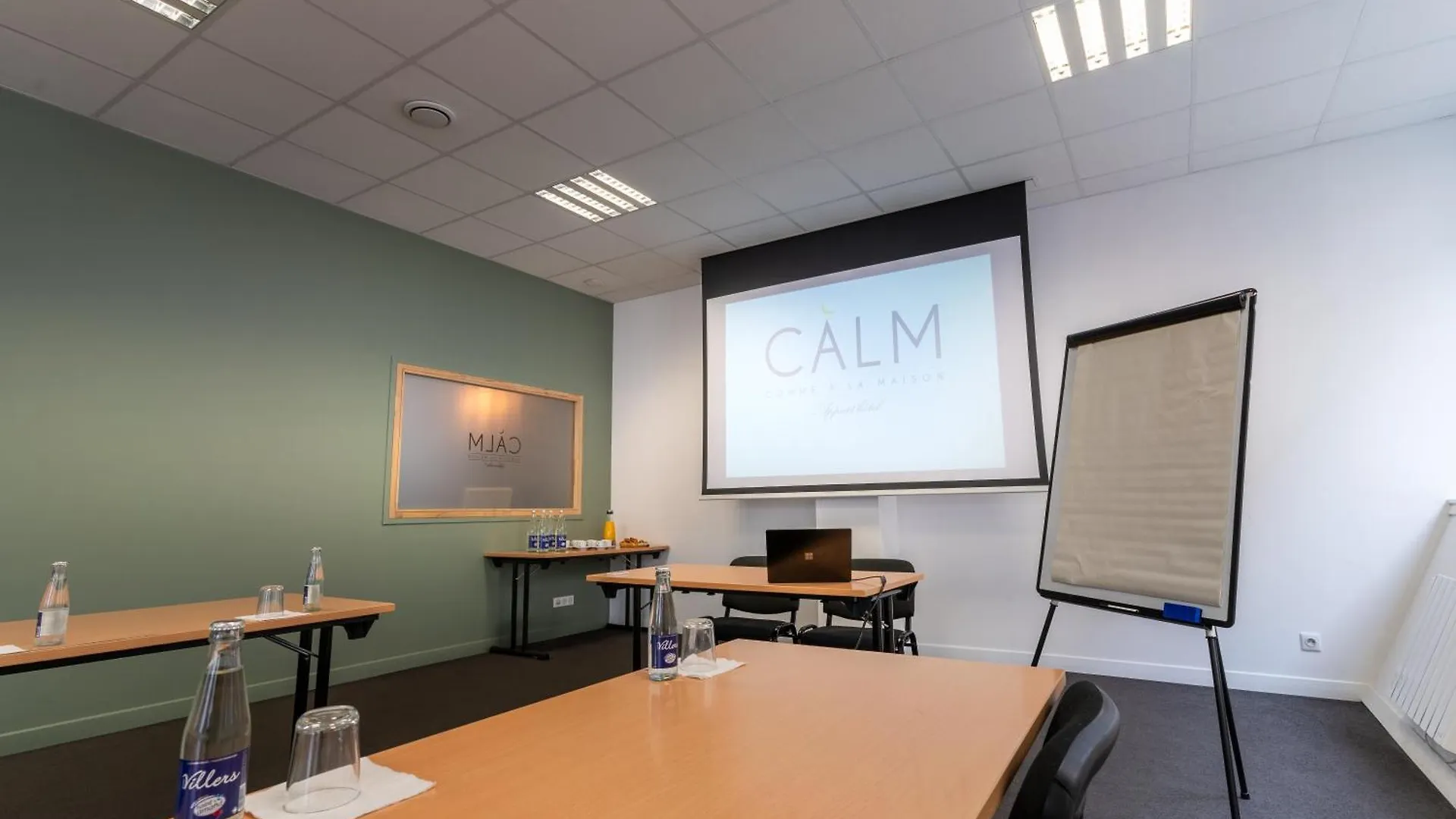 Calm Appart' & Hostel Lille 3*,